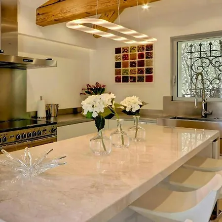 Apartment St Tropez Traditional Aa Saint-Tropez